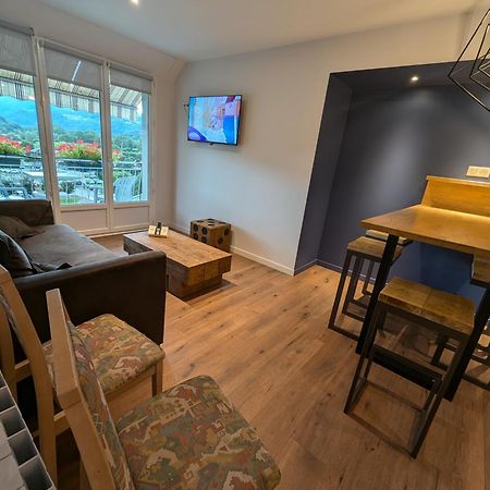 שאמבון-סור-לאק Logis Hotel Le Beau Site מראה חיצוני תמונה