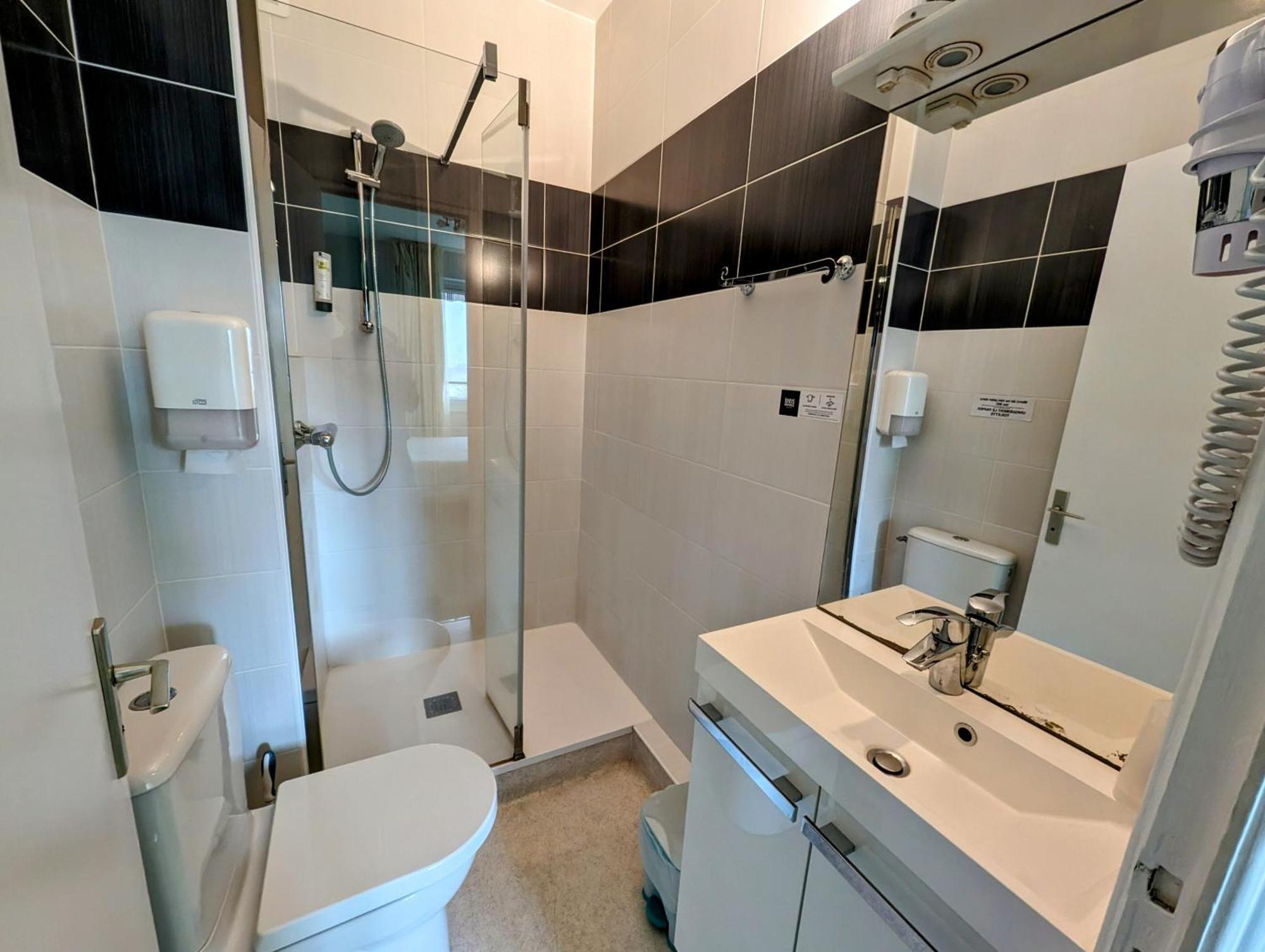 שאמבון-סור-לאק Logis Hotel Le Beau Site מראה חיצוני תמונה