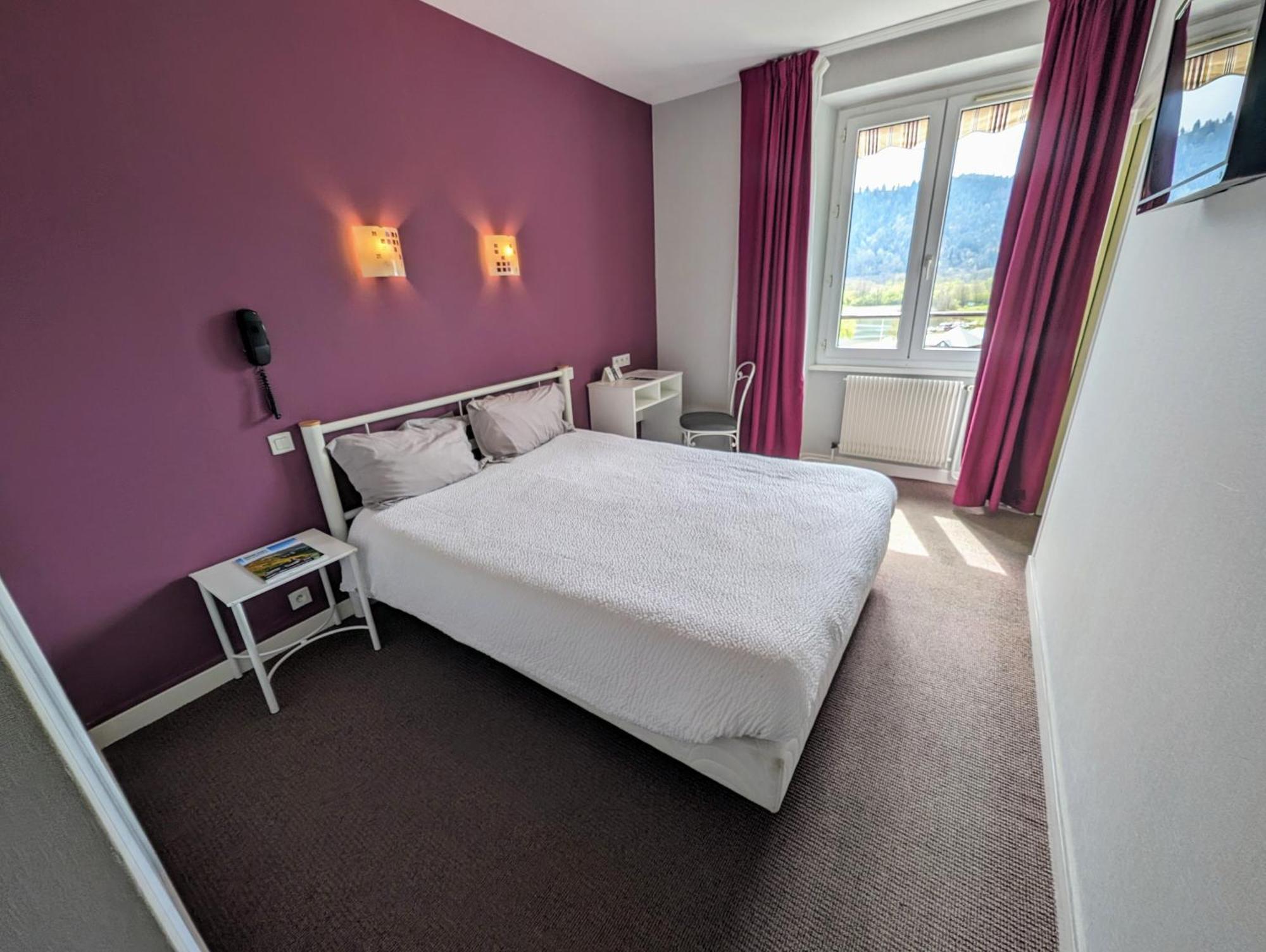 שאמבון-סור-לאק Logis Hotel Le Beau Site מראה חיצוני תמונה