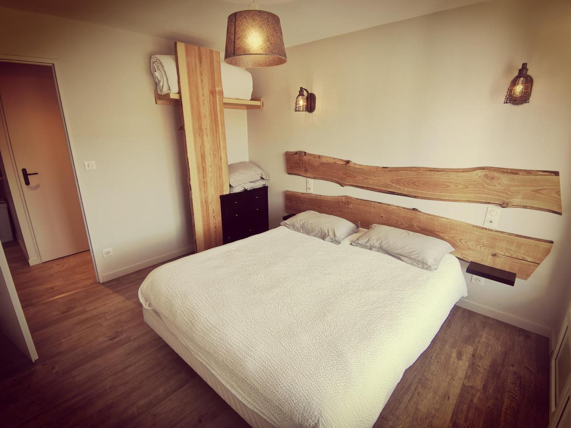 שאמבון-סור-לאק Logis Hotel Le Beau Site מראה חיצוני תמונה