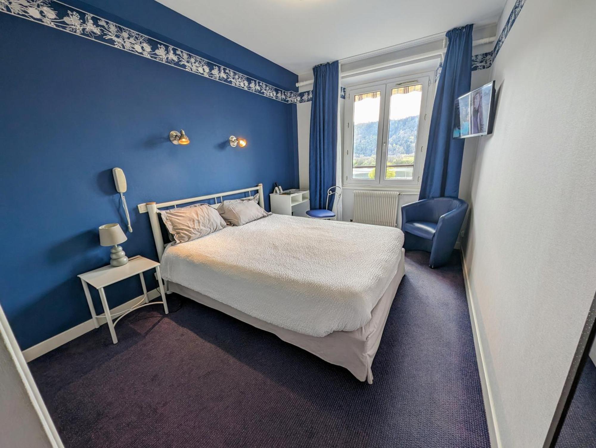 שאמבון-סור-לאק Logis Hotel Le Beau Site מראה חיצוני תמונה